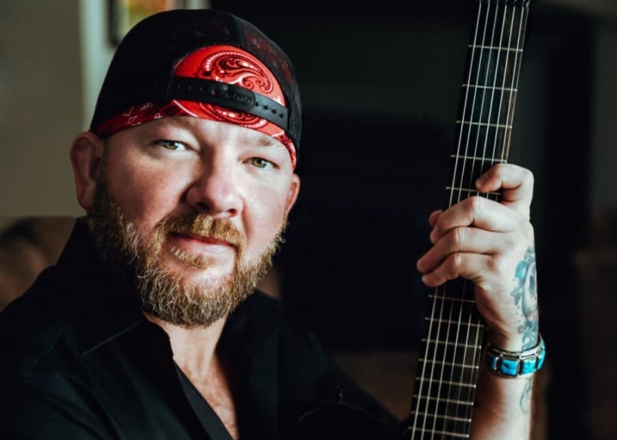 The Texas country singer-songwriter Stoney Larue released his last album "Onward" last November. (Courtesy Stoney Larue)