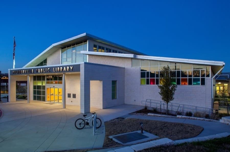 Pflugerville Public Library announces return date for curbside services
