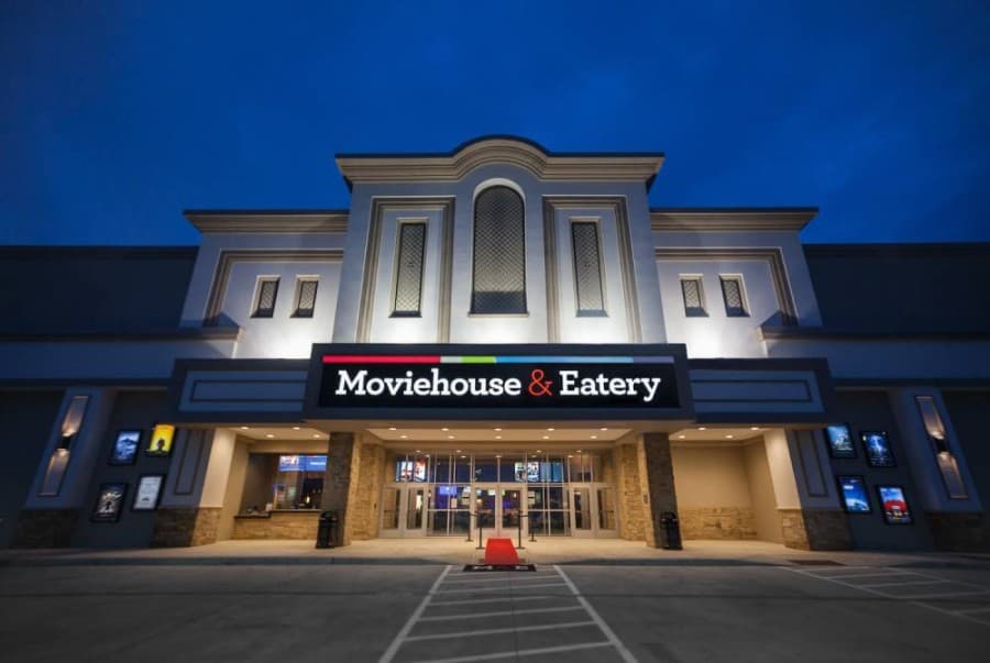 Moviehouse & Eatery reopens in Flower Mound's Lakeside DFW