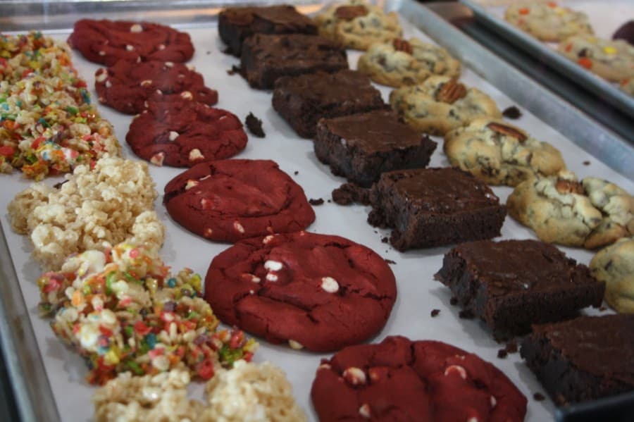 Gooey's Ice Cream Sandwiches opened offers a variety of toppings, ice creams and bases. (Danica Lloyd/Community Impact Newspaper)