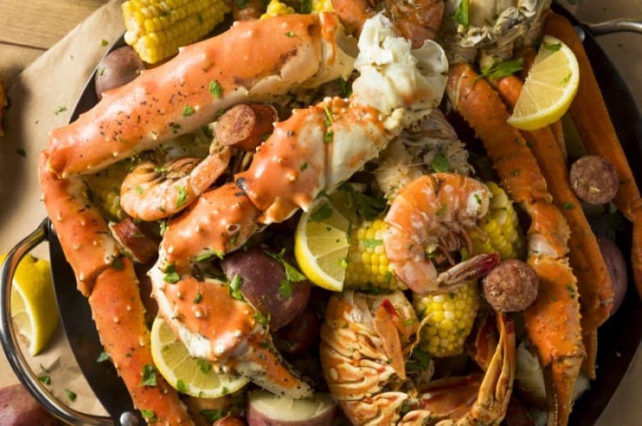 Storming Crab restaurant to open in McKinney and more popular DFW stories from this week