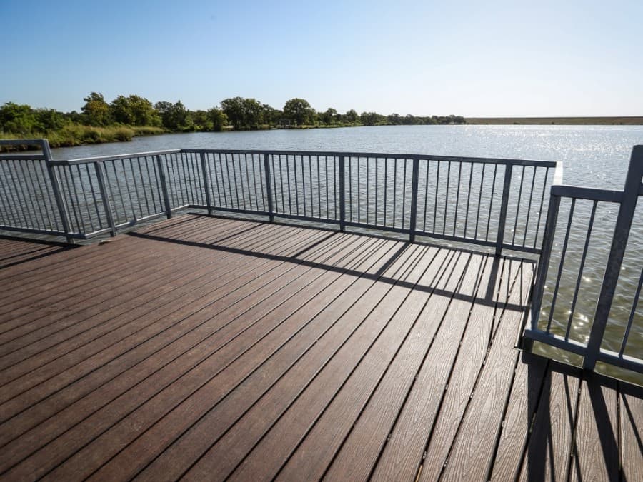 The 125-acre park includes a recreation lawn, picnic areas, an off-leash dog park, a nature trail, lakeside pavilions, kayak rentals and other amenities. (Courtesy city of Leander)