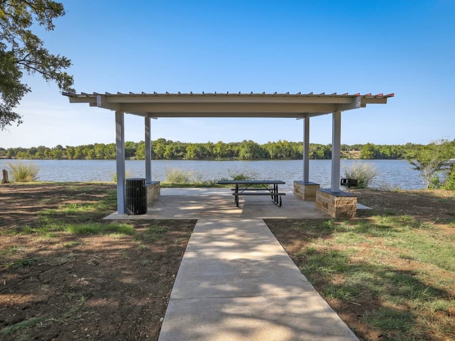 The 125-acre park includes a recreation lawn, picnic areas, an off-leash dog park, a nature trail, lakeside pavilions, kayak rentals and other amenities. (Courtesy city of Leander)