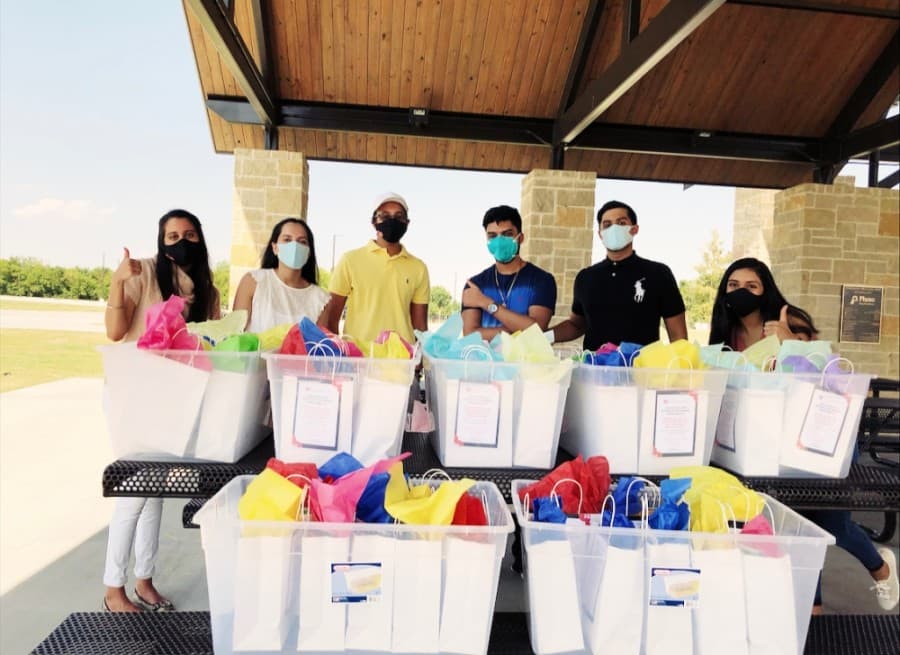 Students from UT Dallas send more than 900 care packages to North Texas seniors