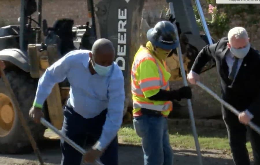 Houston taking new approach to citywide street repairs, including sidewalks