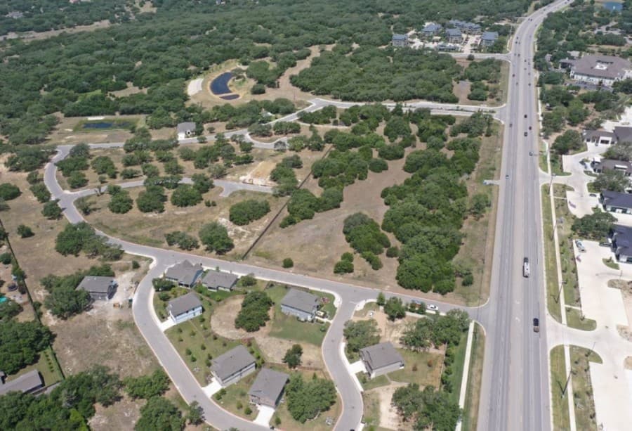 




Gatlin Creek is located off Williams Drive.