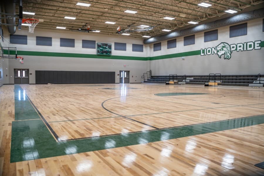 The Spring High School Ninth-Grade Center features a media center, a black box theater, dining commons, dance and art labs, a gymnasium, culinary and science labs, and several collaboration hubs. (Courtesy Spring ISD)