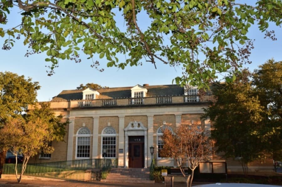 Georgetown to get steakhouse, speakeasy plus more Central Texas news