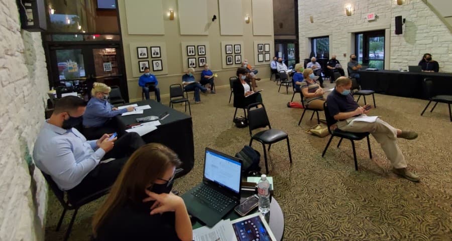City staff and citizens attend the Sept. 21 Lakeway City Council meeting. (Brian Perdue/Community Impact Newspaper)
