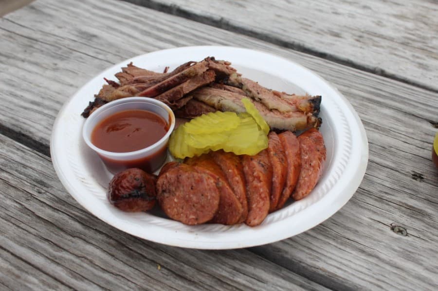 Danny's BBQ relocates from downtown Pflugerville and 3 other business updates to know