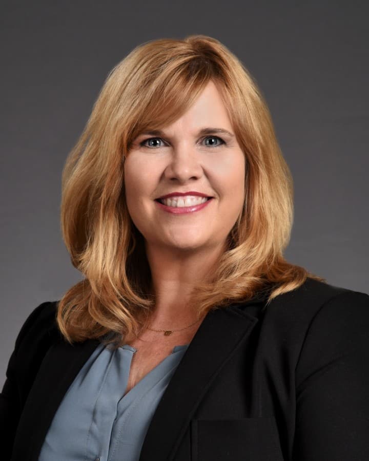 Kristin Tassin, Position 4