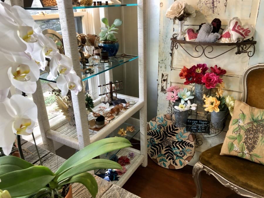 The shop sells decorative pieces for the home, as well. (Sally Grace Holtgrieve/Community Impact Newspaper)