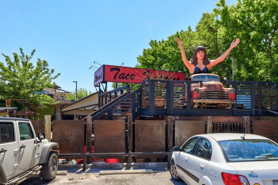Maria’s Taco Xpress to close after 23 years