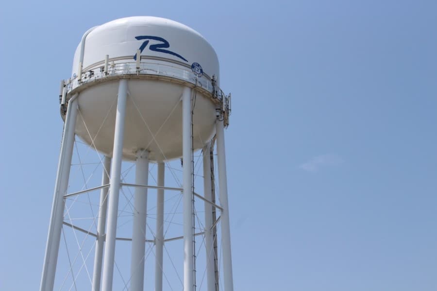 Richardson residents to save on utilities following water district decision to keep base rate flat