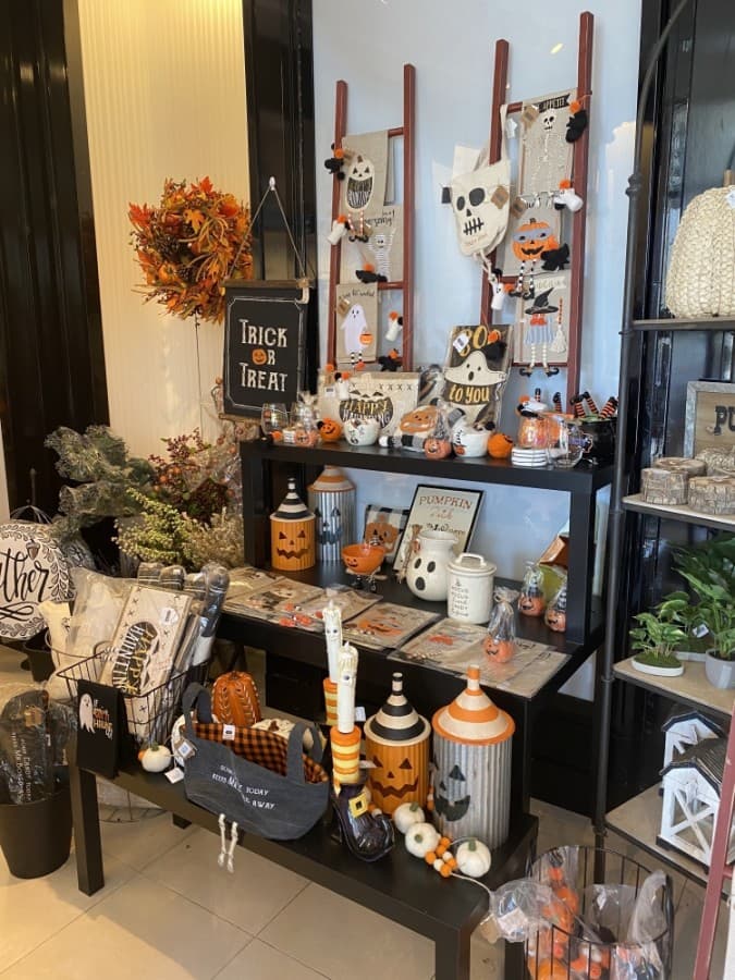 Holiday decor boutique Signed Sealed Delivered opens in Bee Cave in the Hill Country Galleria