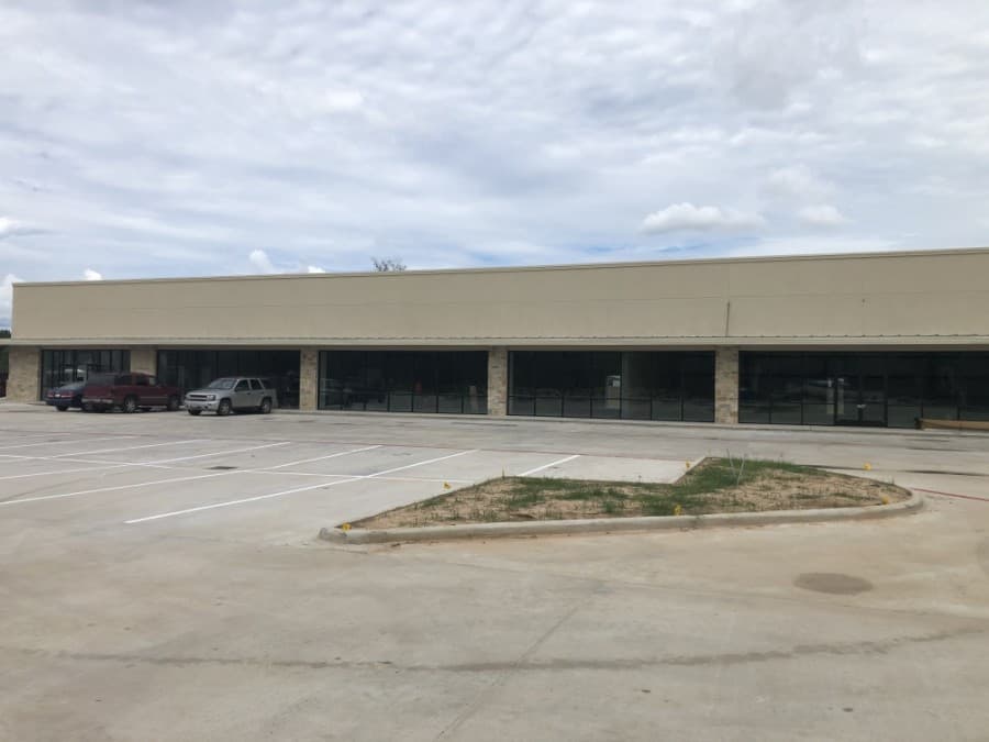 Developments to watch: 12,000-square-foot building on Hanna Road in Spring will be retail location