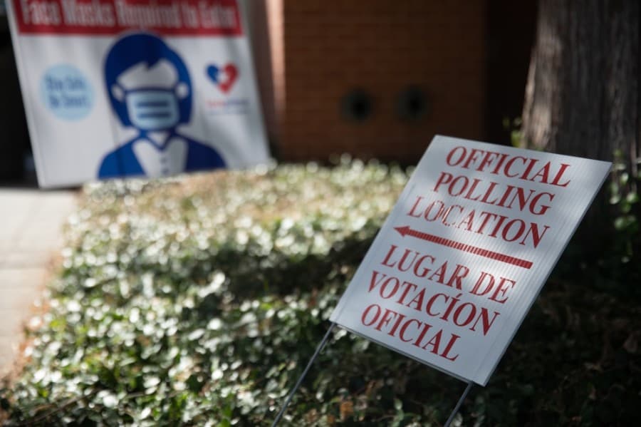 Masks are strongly encouraged for voters but are not required. Collin County is providing masks for voters who do not have one , according to election judges. (Liesbeth Powers/Community Impact Newspaper)