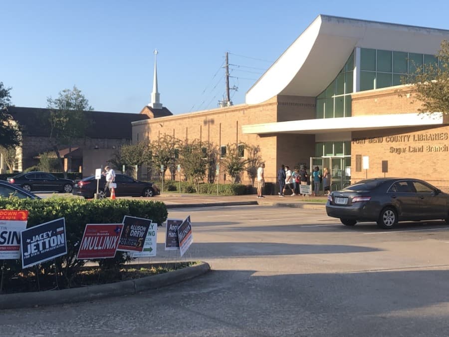 Fort Bend County averages more than 21,000 in-person voters daily during first week of early voting