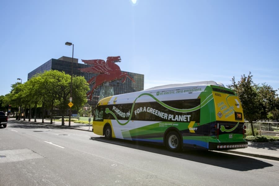 DART board hones in on hybrid concept for ridership redesign as vote is delayed to November
