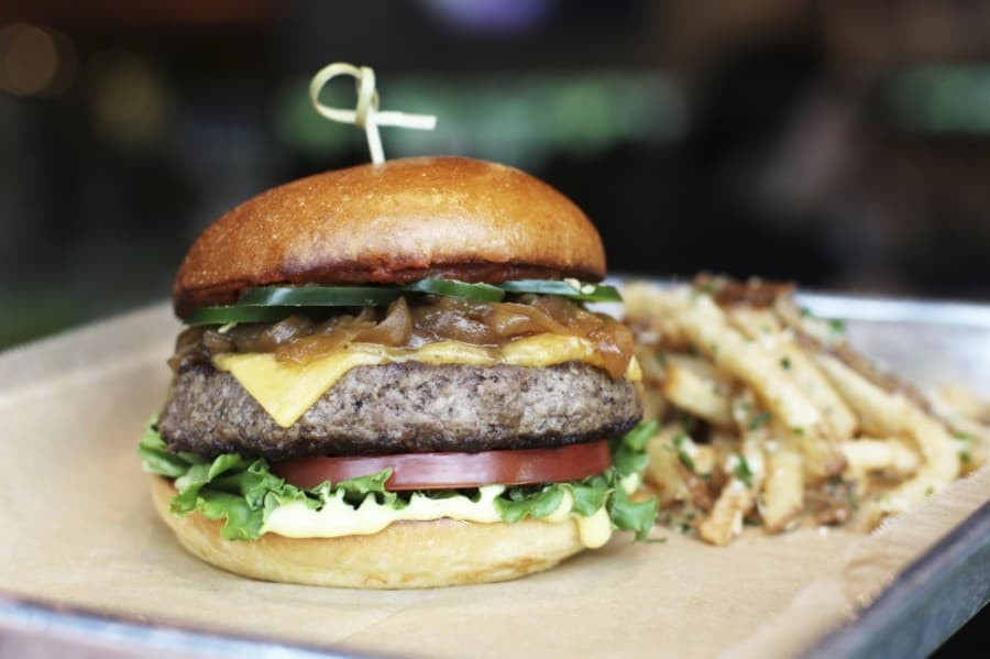Last Stand Brewing opens new South Austin taproom, Hopdoddy turns 10 and other Southwest Austin business news