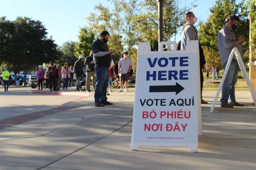 More than 500,000 ballots cast during early voting through Oct. 27 in Tarrant County