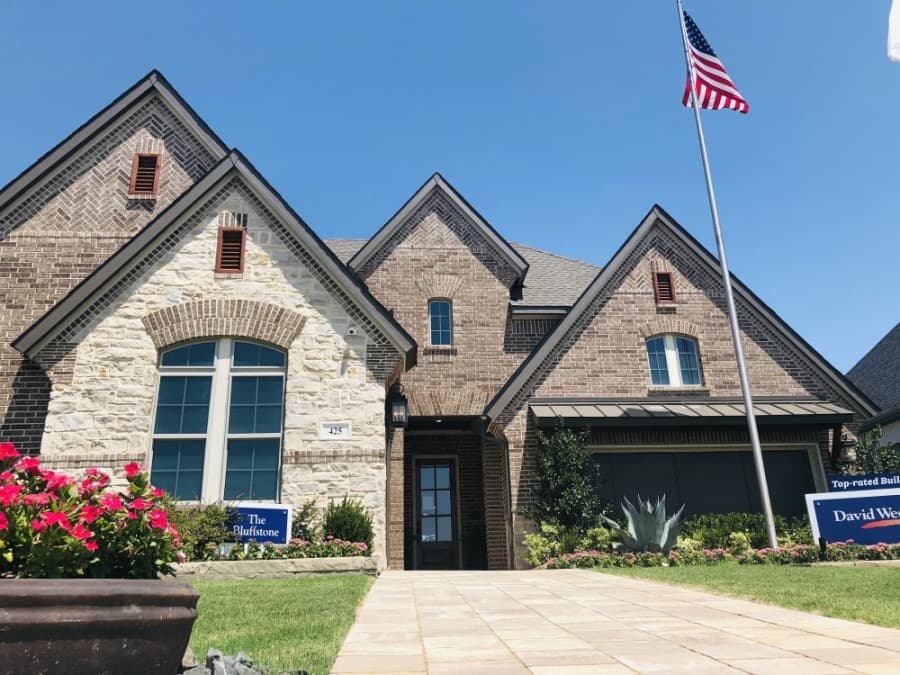 Market Data: Number of new listings declines in Keller, Roanoke, Fort Worth