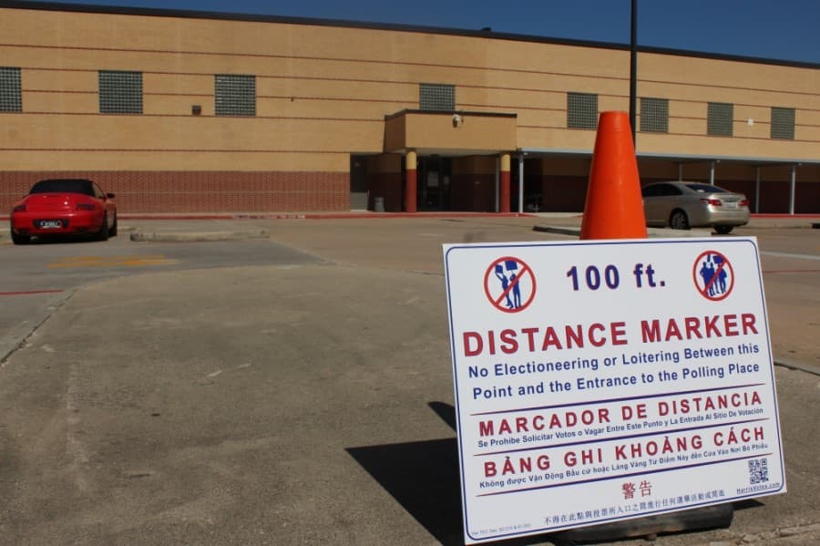 Harris County Election Day: Turnout surpasses 200,000 as the end of Election Day voting nears