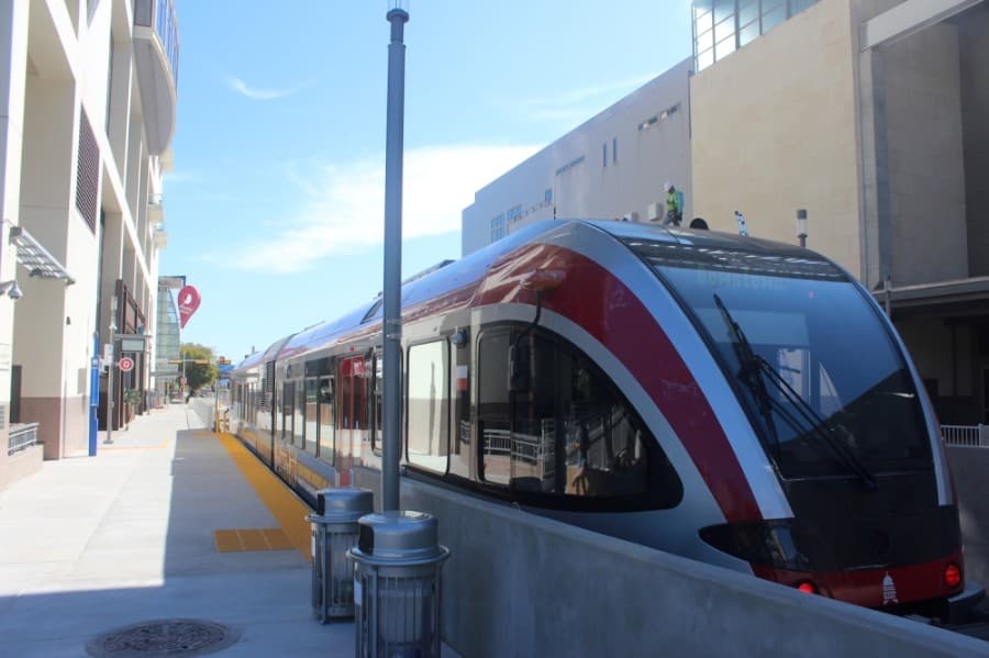 Project Connect vote: Austin residents pass $7.1 billion transit plan