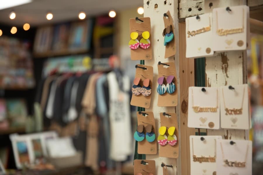 Items include puzzles, apparel, gifts and more. (Liesbeth Powers/Community Impact Newspaper)