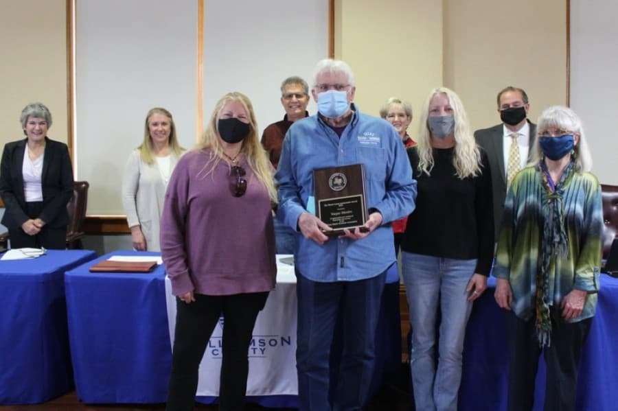 Georgetown resident Wayne Rhoden received the Sharie Lanza Ambassador lifetime achievement award from the Texas Master Gardener Association on Nov. 3. (Courtesy Williamson County)