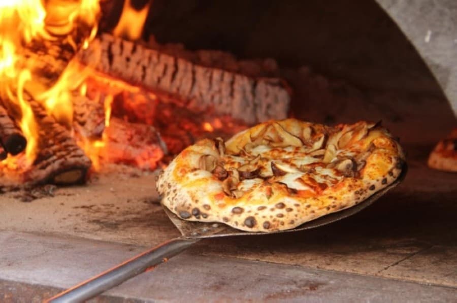 Delucca Gaucho Pizza & Wine opens in Plano and more DFW news