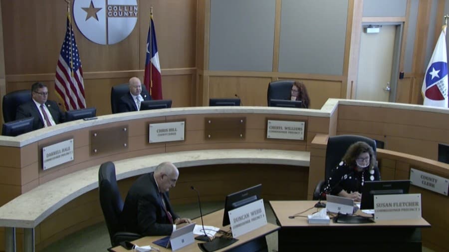 Collin County commissioners voted 3-2 on Nov. 9 to alter the county's COVID-19 dashboard. (Screenshot by Miranda Jaimes/Community Impact Newspaper)
