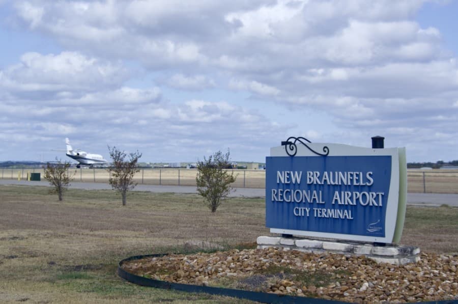 New Braunfels approval of $320K toward improvements at airport expected to bring in more revenue