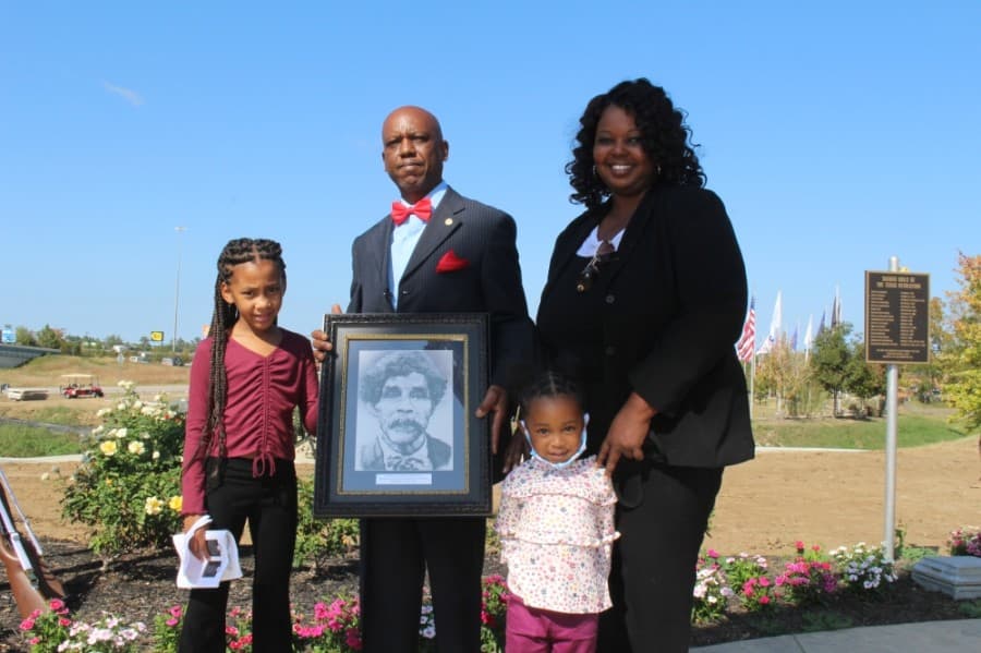 Descendants of Sgt. Luther James Dorsey received a plaque in his memory and honor. (Eva Vigh/Community Impact Newspaper)