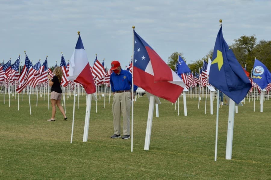 Field of Honor took place Nov. 7-15 at San Gabriel Park in Georgetown. (Taylor Girtman/Community Impact Newspaper)