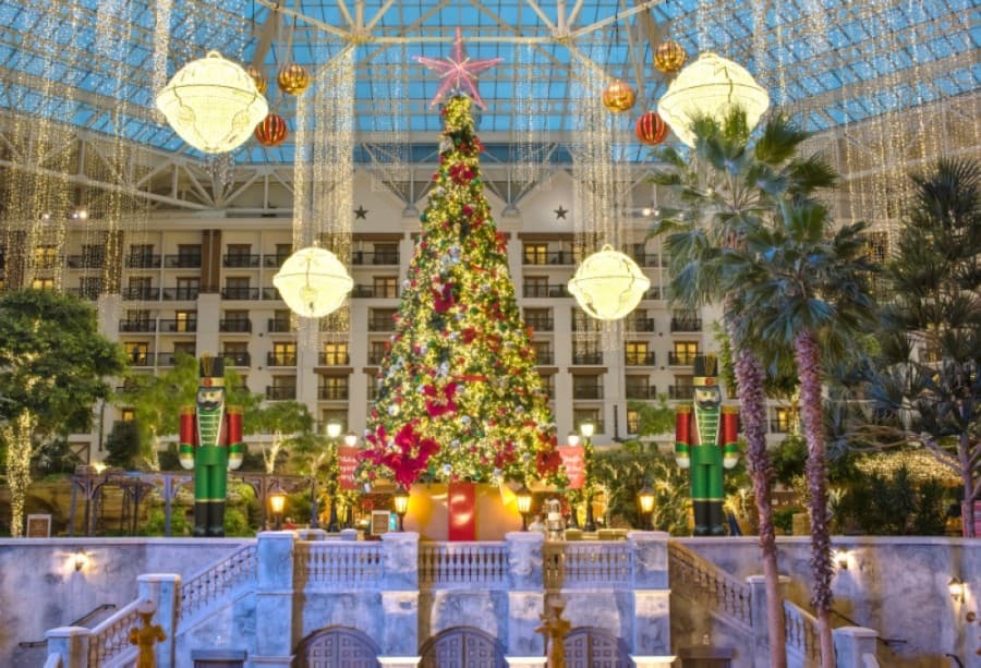 5 things to do in Keller, Roanoke and Fort Worth this holiday season
