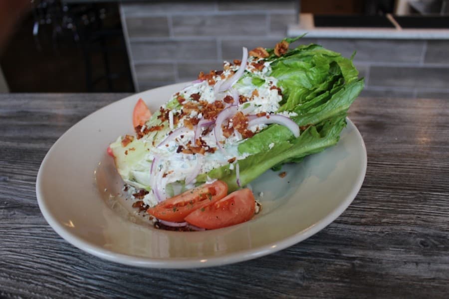 Foxiis Restaurant & Grill owner builds McKinney sports bar with variety of dishes