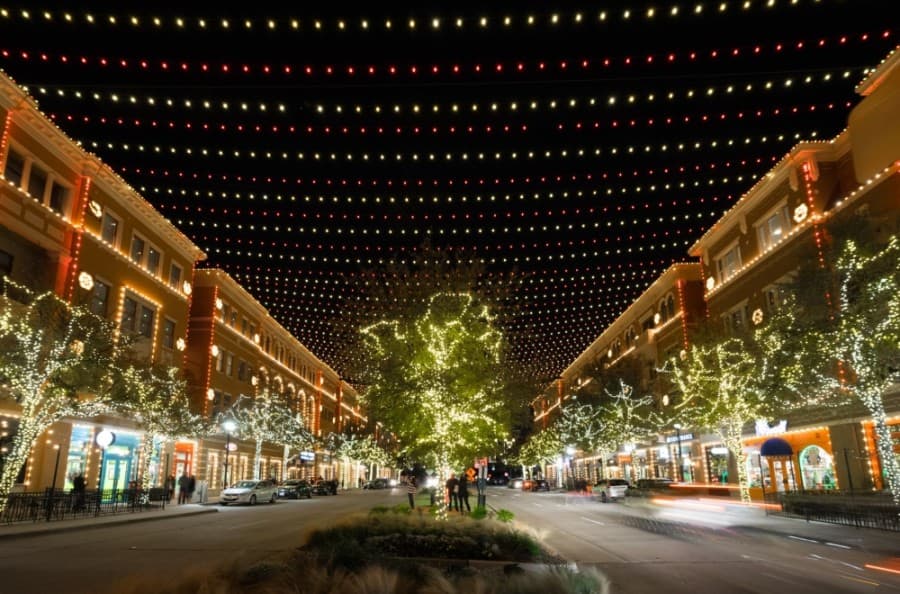 4 holiday things to do in Frisco now through Jan. 5