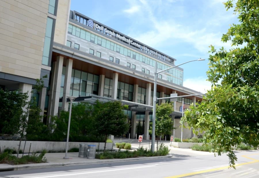 Health care workers at 11 Central Texas hospitals could receive COVID-19 vaccine in the next week