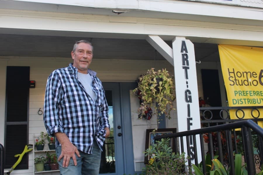 Maury Marlowe transformed an old Missouri City house off Hwy. 6 into Home Studio 6. (Photos by Claire Shoop) 