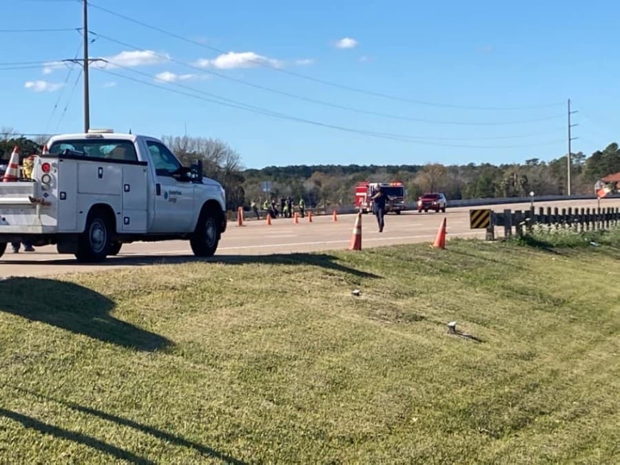 UPDATED: Lanes open at Hwy. 105 and South Pine Lake Road after gas leak