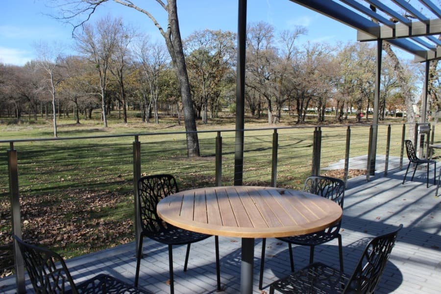 The expansion project included the construction of new outdoor reading patios that overlook fields and trees. (Daniel Houston/Community Impact Newspaper)