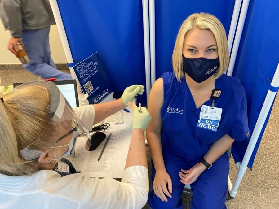 Houston Methodist The Woodlands Hospital administering 200-250 COVID-19 vaccines per day to staff