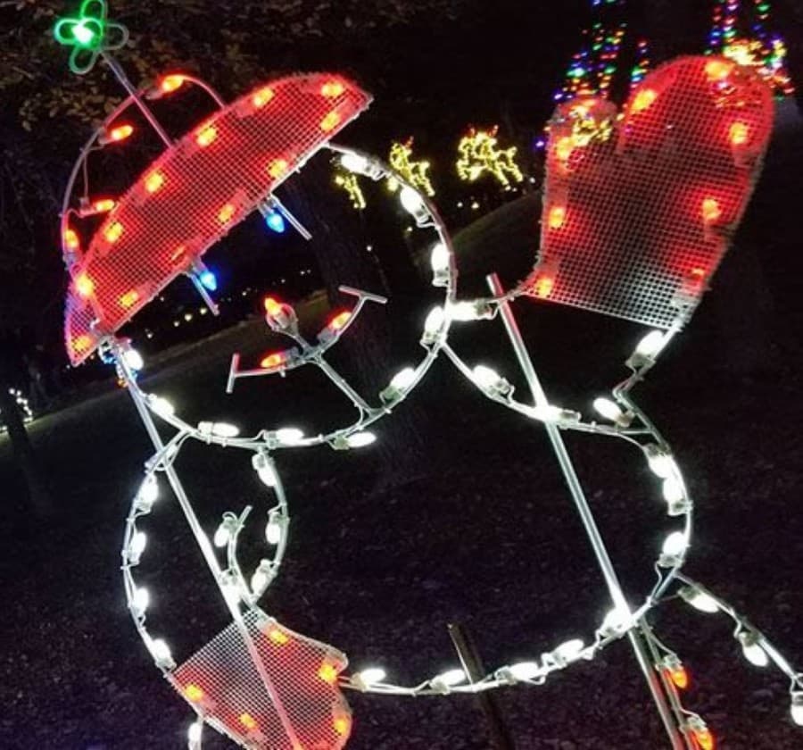 Where to view holiday lights in the Lake Travis-Westlake region and beyond