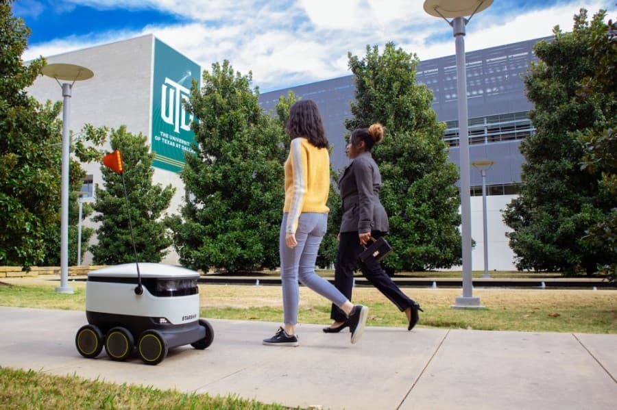 The Starship robots travel autonomously in pre-mapped areas using a combination of computer vision and GPS. (Courtesy Starship Technologies)