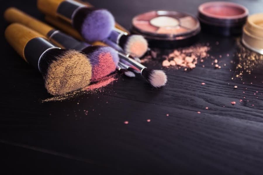 LipSerVce Cosmetics opening May 1 in Music City Mall