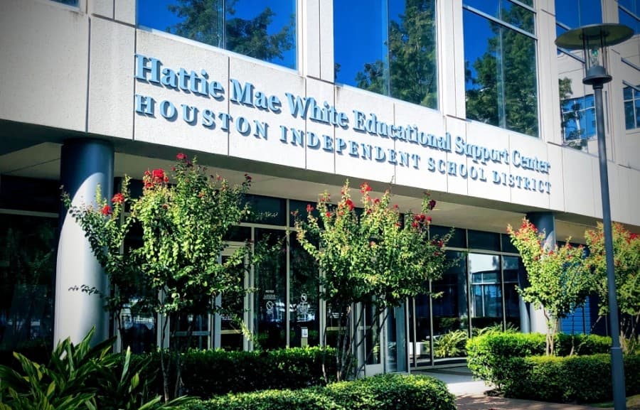 Enrollment drop, TEA takeover and other Houston ISD stories to follow in 2021