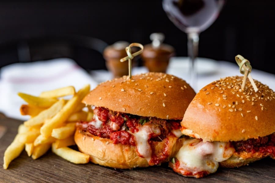 Berg Hospitality Co. expands delivery service through ghost kitchen partnership