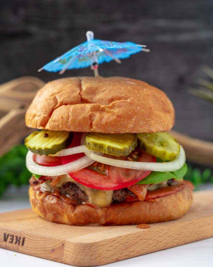 Good Vibes Burgers and Brew opening in Pearland in January