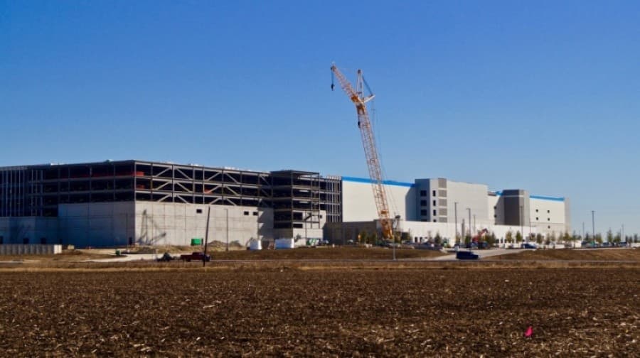Amazon sets up shop in Central Texas; Milano Pizza coming to Cedar Park and more local news